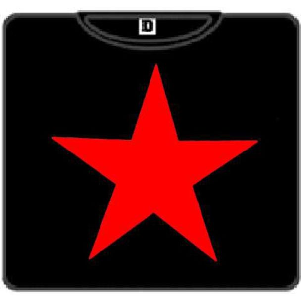 ESTRELLA:  ROJA  camiseta negra 100